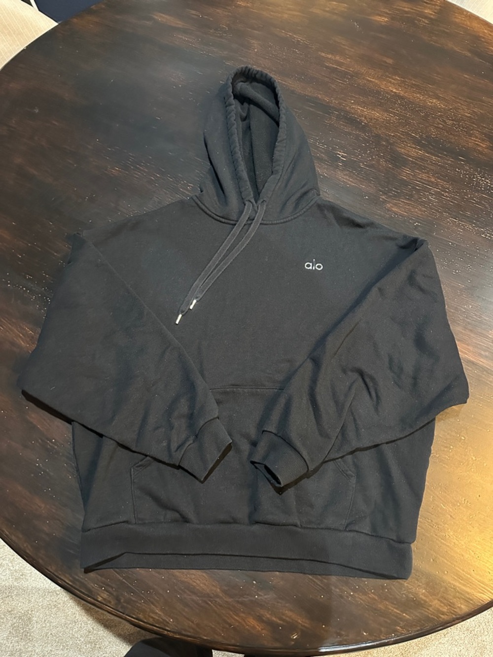 ALO Yoga Men's Black Crewneck Hoodie with Subtle Logo